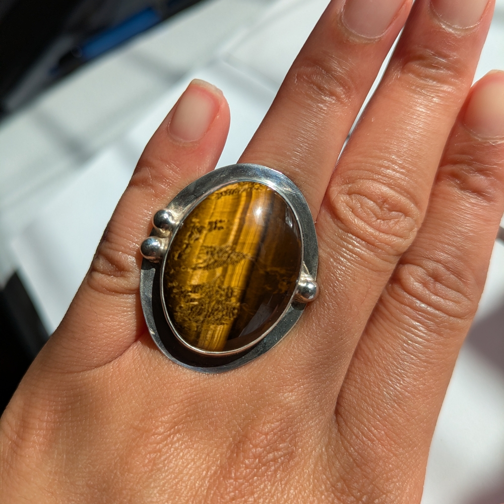 Handmade Silver Tiger's Eye Statement Rig - Picture 7 of 7